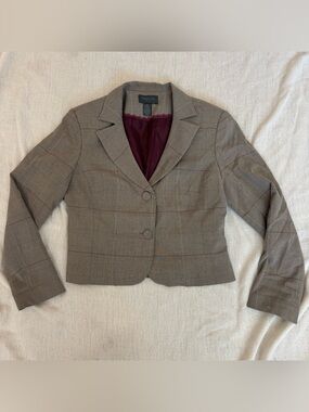 Worthington Taupe Plaid Cropped Blazer with Burgundy Lining